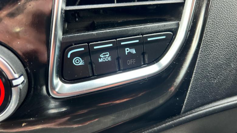 Ford Transit Custom 280 L1 Diesel Fwd 2.0 EcoBlue 130ps Low Roof Limited Van